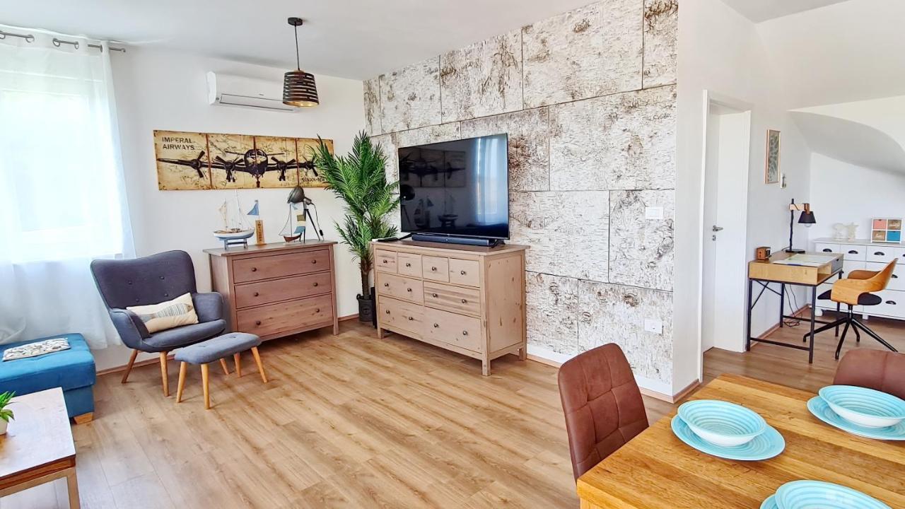 Villa Mira Πούλα Εξωτερικό φωτογραφία